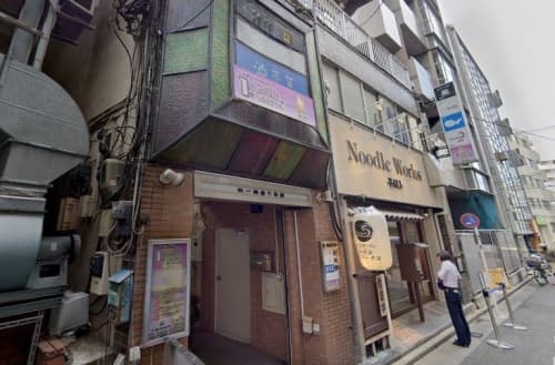 ファーストレッスン_外観