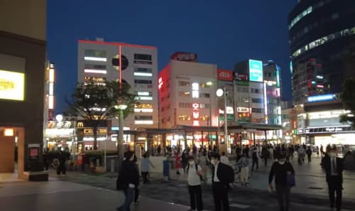 赤羽駅東口繁華街