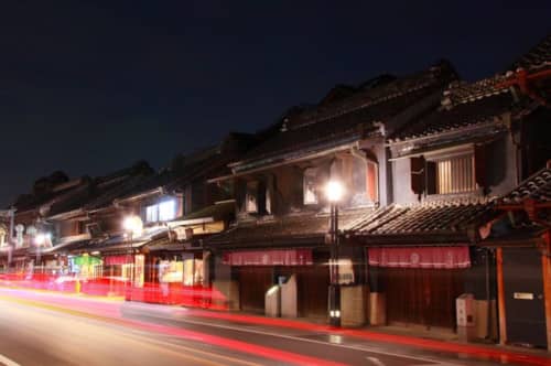 川越の夜の街