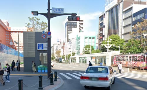 すすきの駅4番口