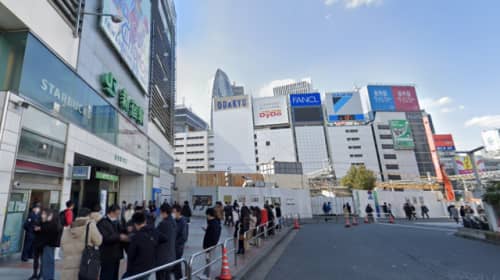 新宿駅東口