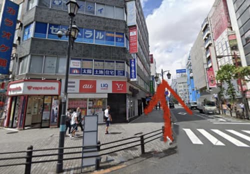 アクセス
