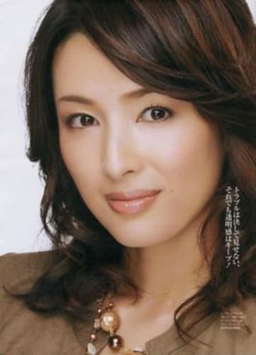 吉瀬美智子の髪型まとめ 40代女性は真似したい奇麗で大人な魅力のショートヘア