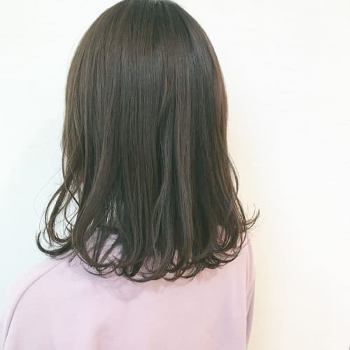 媚びないヘアカラーはグリーンで決まり 色落ちの楽しみ方やおすすめカラーまとめ