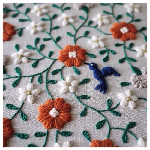 花の刺繍を初心者でも簡単に縫う方法 おすすめの花柄図案とその縫い方も