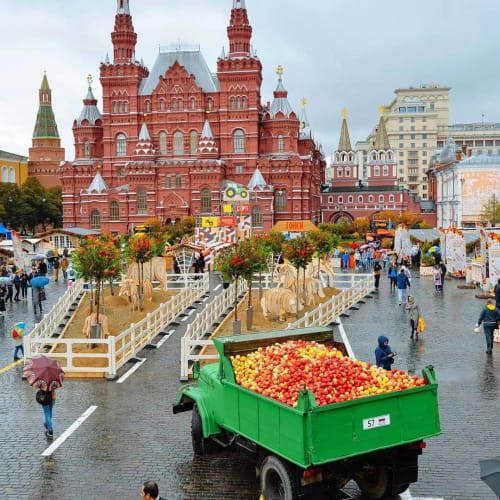 ロシアに行く人必見 ロシアの春夏秋冬別の魅力と服装を在住者がご紹介