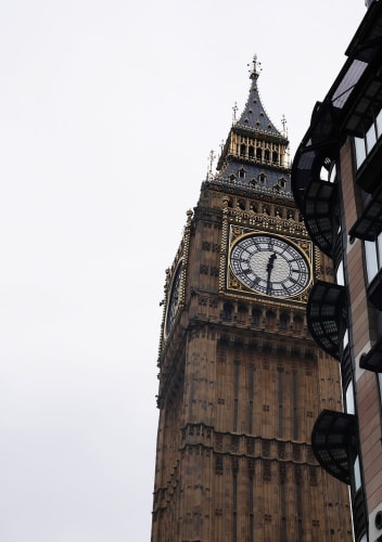 160年間ロンドンの時を告げていた時計台へ アクセス方法や時計台か出てくるアニメなどを紹介