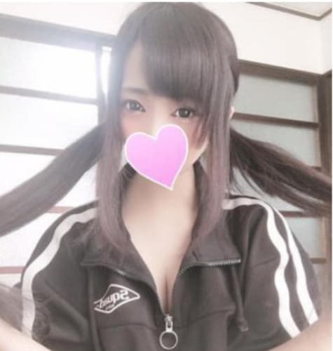 Cer5hmhyor79yikakv00