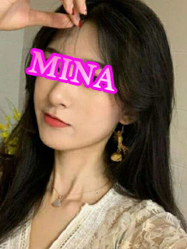 Ay8ziahecpgr6fm5uung