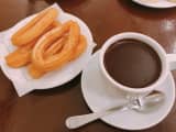 食べたら感動！シーン別・絶品バルセロナのチュロス屋さん10選！のサムネイル画像