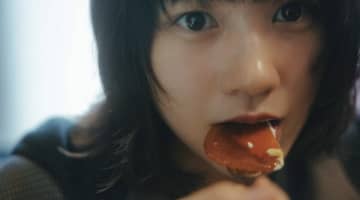 能年玲奈のエロ全集！おっぱい・乳首・パンチラ・濡れ場画像まとめのサムネイル画像