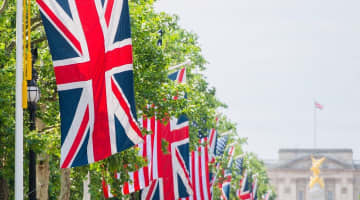 イギリス人の国民性を在住者が解説！紳士と言われる所以はこの理由から！のサムネイル画像