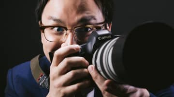 風俗嬢を盗撮する悪質客に注意！こんな手口がありました！のサムネイル画像