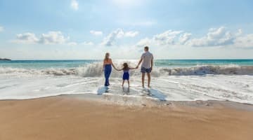 子連れ旅行でもセックスはできる！バレずに大興奮のエッチはこの方法で！のサムネイル画像