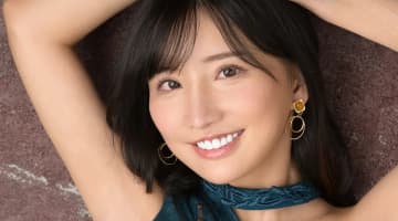 楪カレンさんをデリヘルで発見!?風俗在籍情報と激似風俗嬢を紹介！【2025年】のサムネイル画像