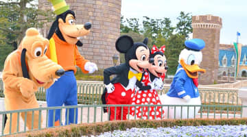 ディズニーでのセックスは猛者の遊び！おすすめスポットやホテルを徹底紹介！のサムネイル画像