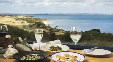オーストラリア料理はどんなもの？伝統料理・飲み物からオージーの大好物までご紹介！のサムネイル画像