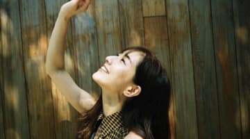 【エチ画像】田中みな実の下乳がエロすぎ！美巨乳おっぱいまとめ！のサムネイル画像