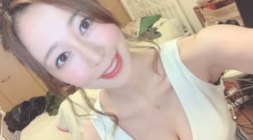 【動画付き】篠田ゆうの無修正動画が流出!?清楚系なのに色気ムンムン巨乳の過激AV5本紹介!のサムネイル画像