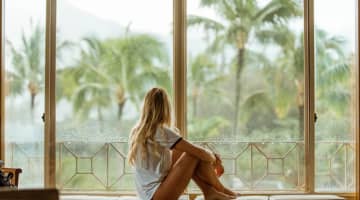 着衣顔面騎乗のメリット・デメリットは？魅力たっぷりな着衣顔騎を試すべし♡のサムネイル画像