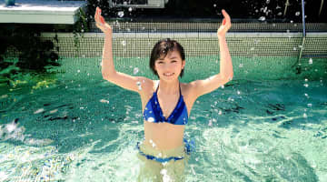 【AKB48】岡田奈々のセクシーグラビア画像まとめ！きわどい水着やビキニも！のサムネイル画像