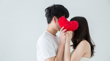 強引なキスであそこも思わず大洪水！失敗しないための極意！のサムネイル画像