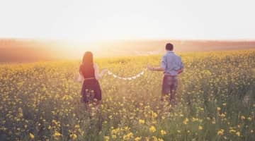 セックスしないカップルは絆が深い証拠？エッチが苦手でも円満な秘訣とは？のサムネイル画像