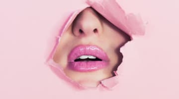 くちゅくちゅという音でアソコが濡れる・・ディープキスで音を出す方がセックスが成功する⁉のサムネイル画像