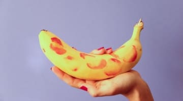 フェラって英語でなんて言うの?使い方やフェラに関する用語を教えます！のサムネイル画像