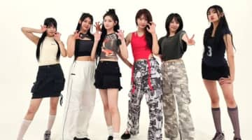 EVERGLOW(エバーグロー) のおっぱいがエロすぎる！おっぱい・下着・乳首などのエロ画像が流出！【2025年最新】のサムネイル画像