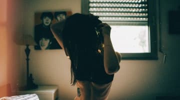 女性がイク瞬間ってどんな感じ？どこを攻められるとイクの？のサムネイル