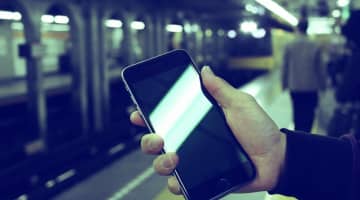 スマホで風俗店を検索！ヤリたい時にすぐ対応！のサムネイル画像