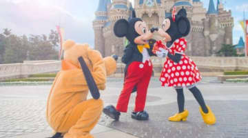 ディズニーランドでセックスはできる!?危険な理由を徹底解説！のサムネイル画像