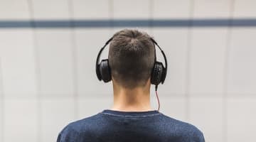 催眠音声でチクニーの快楽5割増し！目的別のベスト作品を一挙公開♪のサムネイル
