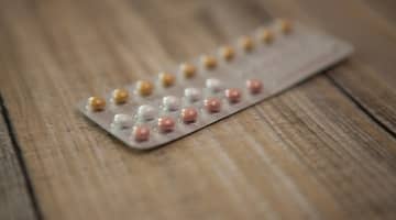 低用量ピルをやめるタイミングは？妊活したいときすぐでいいの？のサムネイル画像