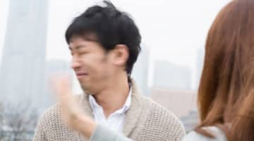 振られたあとに男がとる行動を未練アリとナシの場合で大暴露！のサムネイル画像
