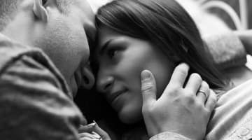 初デートでセックスしてもいいもの？セックスに上手に持ち込む方法！のサムネイル画像