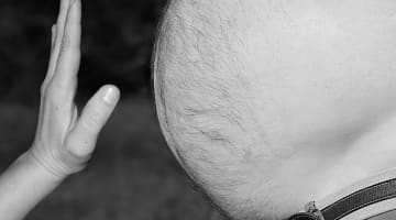 デブの彼氏とのエッチは困った事もたくさん！デブとのエロ体験談を暴露！のサムネイル画像