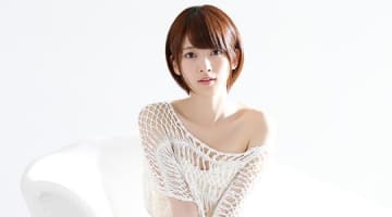 【エロ画像】橋本奈々未のおっぱいに注目！ボディラインから分かる美乳のサイズは？のサムネイル画像