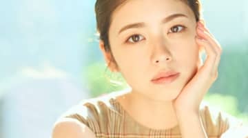 小芝風花のパンチラが卑猥すぎる！まんすじのエロ画像が流出！【2025年最新】のサムネイル画像