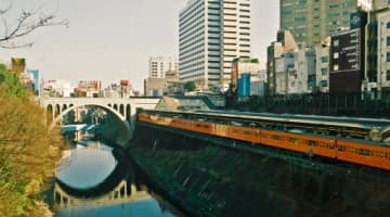 本番/NN/NSも？御茶ノ水の風俗3店を全40店舗から厳選！【2025年】のサムネイル画像