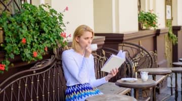 人妻の魅力を徹底解明！若い子・独身とはエロさが違う！のサムネイル
