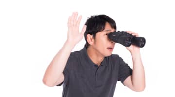 オナニーの覗き体験談3選！覗いた覗かれた抜き話スペシャル！のサムネイル画像