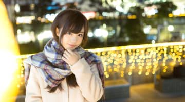 モテたい女子必見！興味の引く女性の特徴を徹底解説！のサムネイル画像