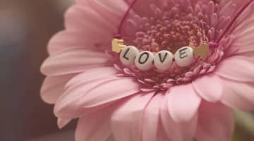 愛し合うセックスを長く続けていく方法とは？イクだけが全てじゃない！のサムネイル画像