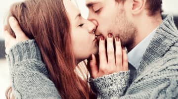 夫婦だからこそ情熱的な子作りをしよう！妊娠するためだけじゃない！のサムネイル画像