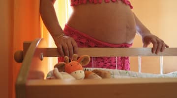 妊娠中も風俗で働ける？マニアックな男性に需要ある妊婦専用の風俗店とは？のサムネイル画像