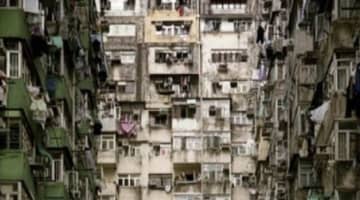香港のスラム街【九龍城】が不気味すぎる！荒廃した建物の乱立世界を現場から発信！のサムネイル画像
