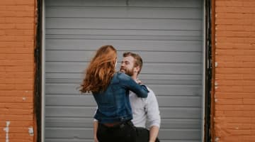 女子をお持ち帰りしてエッチする5ステップを伝授！お持ち帰り待ち女子の特徴10選も大公開！のサムネイル画像