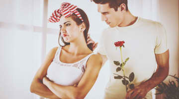 女性が眼中にないときの反応は？こんな行動のときは諦めたほうが良いかも！のサムネイル画像